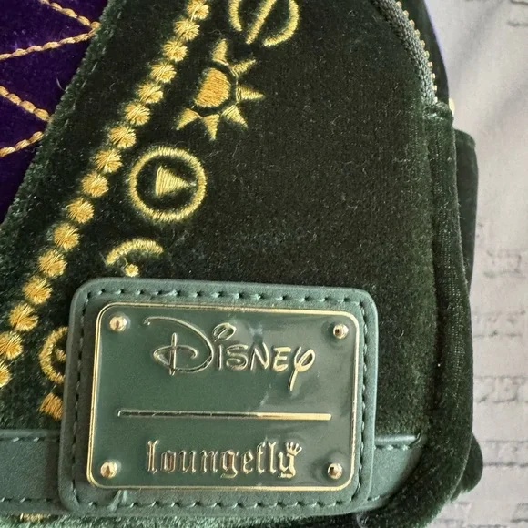 Loungefly Disney Sanderson Sister Winifred Loungefly Backpack - Picture 10 of 12